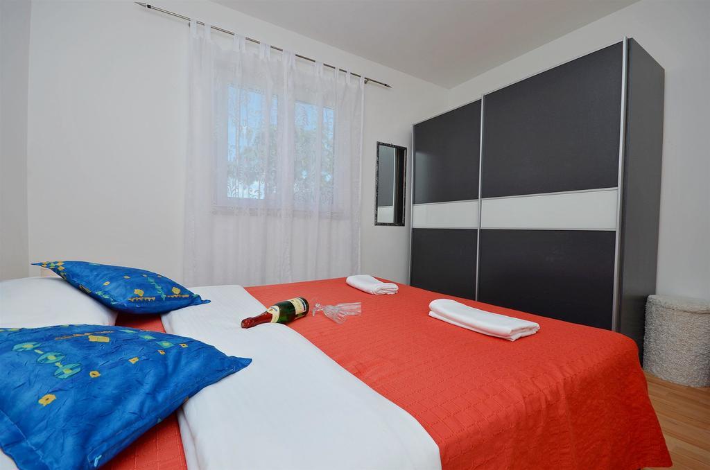 Apartments Danica Vodice Exterior photo
